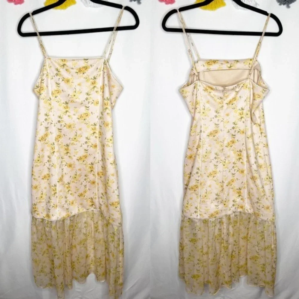 NWT Elliatt Wattle Detachable Skirt Dress Yellow - Picture 4 of 12
